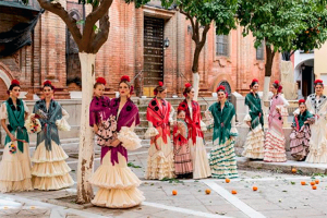 La-mujer-andaluza-pisando-el-recinto-ferial-11-por-tu-empresa-de-Wedding-Planners-de-Jerez-y-Cádiz